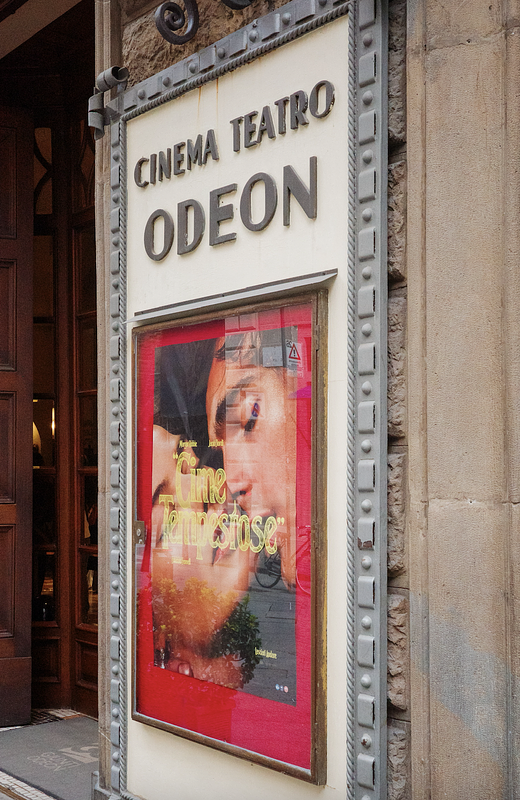 Giunti Odeon - bibliotheek en bioscoop