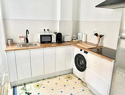 Victoria-Site-Luxury Center