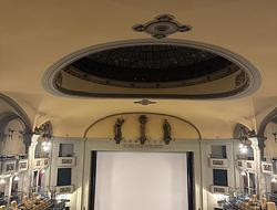 Giunti Odeon - bibliotheek en bioscoop